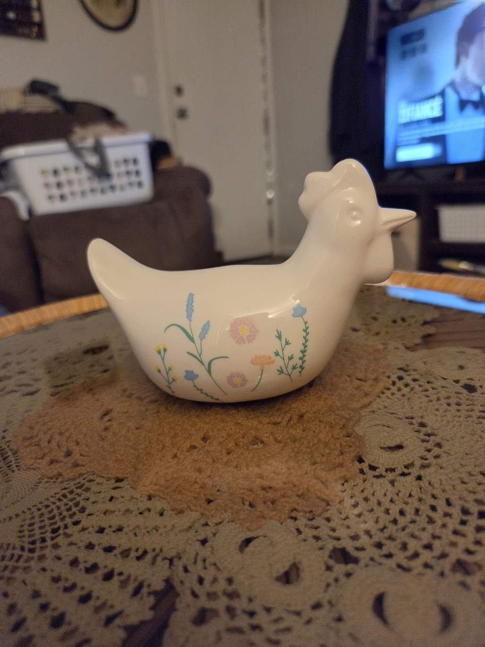 Cotragecore/ Farmhouse Rooster Figurine with Floral